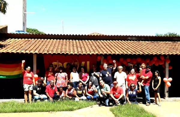 No interior de SP, 13 trabalhadores ingressam no PSTU em ato de filiação coletiva