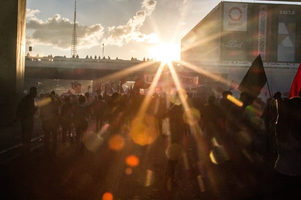 Para derrotar os bilionários capitalistas nas cidades e no Brasil, fortalecer uma alternativa revolucionária e socialista