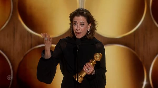 Fernanda Torres vence o Globo de Ouro e faz história