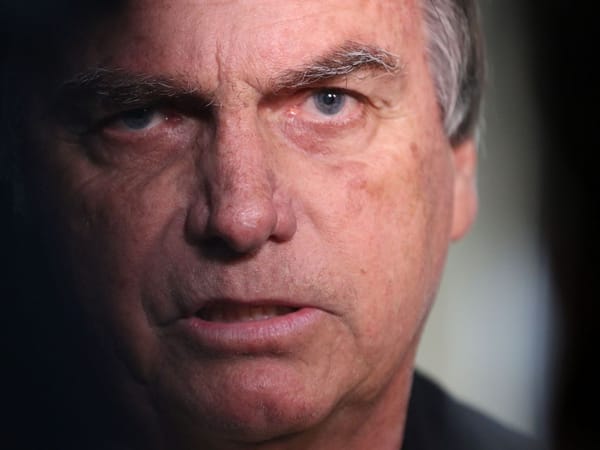 Bolsonaro condenado! E agora?