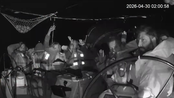Barco com os brasileiros Mandi Coelho e Thiago Ávila é interceptado por Israel no Mediterrâneo