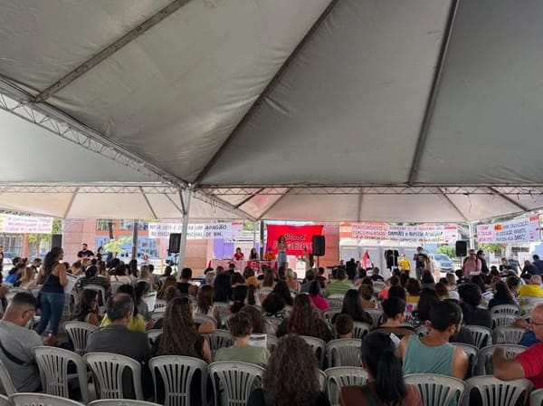 BH: Greve da educação luta contra os ataques do prefeito Álvaro Damião e sua secretária Natália Araújo