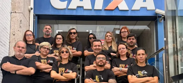 Greve de bancários da Caixa e do BB inicia forte contra propostas rebaixadas e adoecimento
