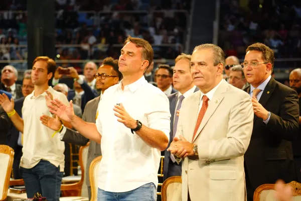Guerra religiosa, motivos profanos: o bolsonarismo e a Teologia do Domínio