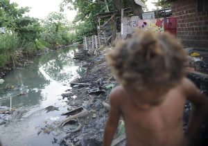 A barbárie do dia a dia: crise social, desemprego e fome