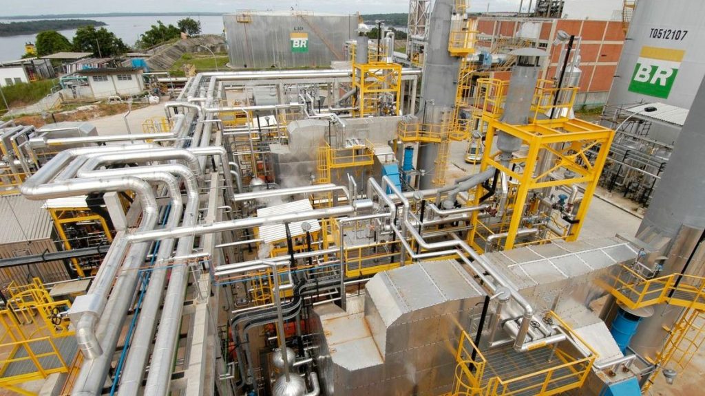 Combustíveis: novo aumento determinado pelo governo Bolsonaro mostra os efeitos da privatização da Petrobrás