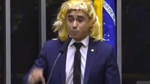 Cassação já e prisão do deputado transfóbico bolsonarista Nikolas Ferreira