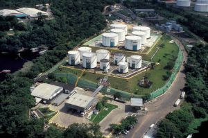 AM: Após privatização de refinaria da Petrobrás preços do gás de cozinha e dos combustíveis disparam