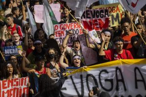 Suspensão não, revogação! Seguir lutando contra o novo Ensino Médio!