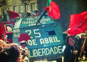 Os 49 anos da Revolução dos Cravos