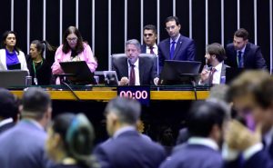 Arcabouço fiscal, Fundeb e o voto do PSOL