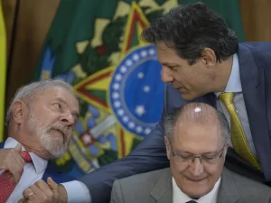 “Reformismo fraco” e efeito Orloff