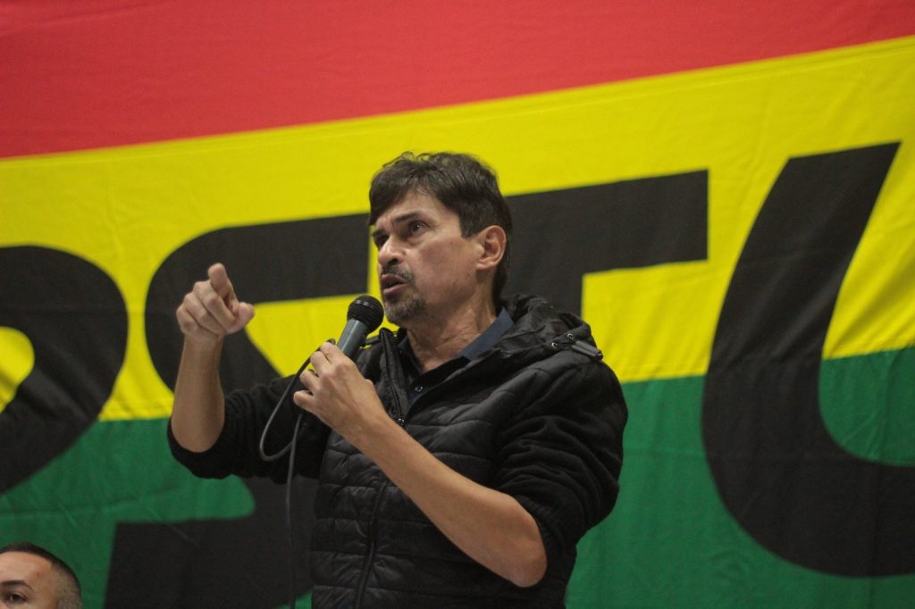 Folha de S. Paulo e UOL realizam sabatinas e não convidam Altino Prazeres (PSTU)