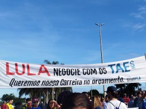 Greve da educação federal se enfrenta contra o projeto econômico do governo Lula