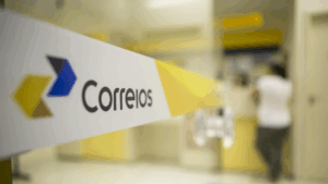 Correios: Precarização e ataques aos trabalhadores reabrem as portas para privatização