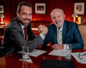 Boulos ministro, a serviço de quê?