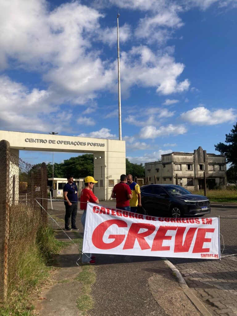 A greve dos trabalhadores dos Correios é muito mais do que uma luta por salário e manutenção de direitos
