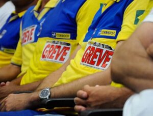 Todo apoio à greve dos trabalhadores dos Correios