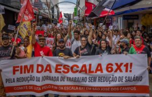 A produtividade do trabalho no Brasil permite o fim da jornada 6x1?