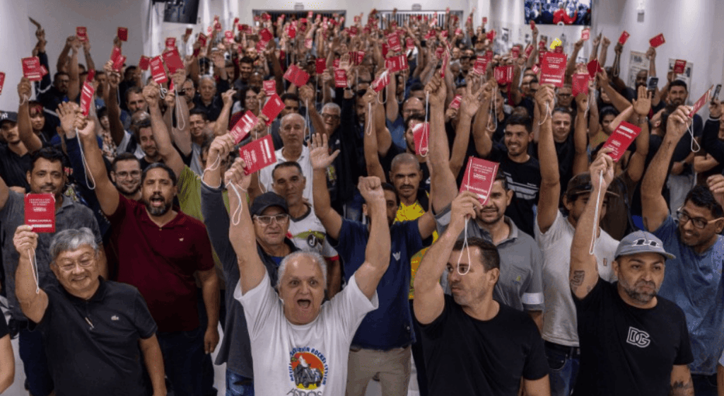 Avibras: Trabalhadores aprovam proposta para retomada da fábrica e encerram greve de 1280 dias