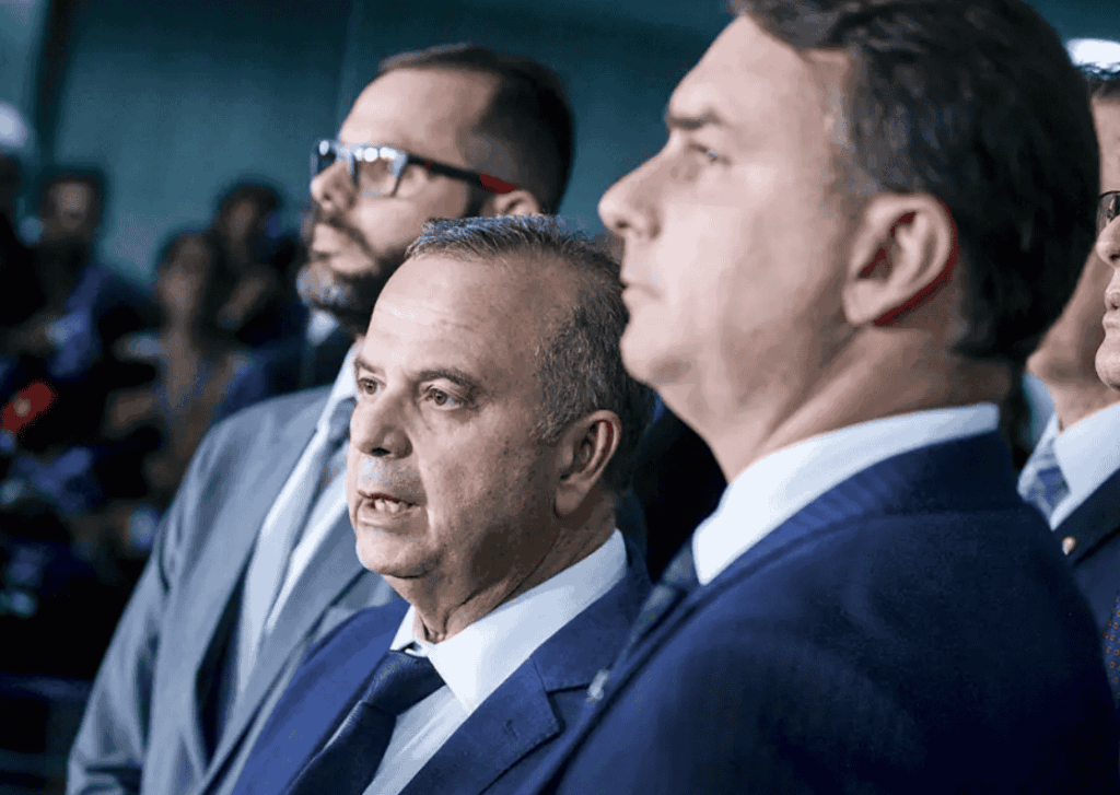 Programa de governo de Flávio Bolsonaro defenderá nova reforma trabalhista e previdenciária